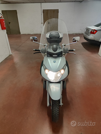 Piaggio Beverly 400i.e