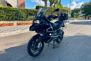 Bmw r 1200 gs adventure triple black