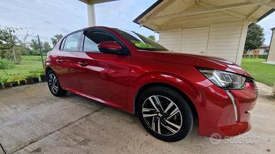 Peugeot 208 BlueHDI diesel Allure