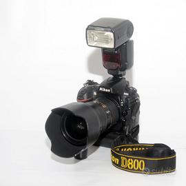 NIKON D800 + 24-70 + SB 900 + MB D 12 Kit