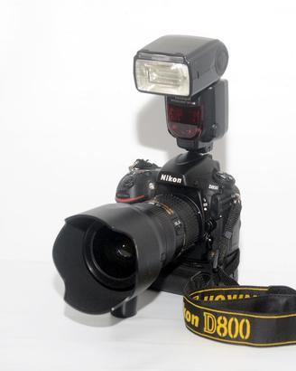 NIKON D800 + 24-70 + SB 900 + MB D 12 Kit