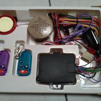 Allarme moto / scooter 2 Radiocomandi e sirena