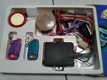 Allarme moto / scooter 2 Radiocomandi e sirena