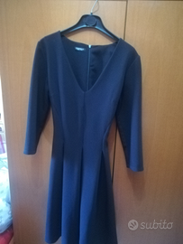 Vestito nero motivi