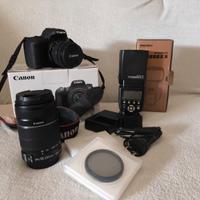 Canon 77D + obiettivo e Flash con accessori 