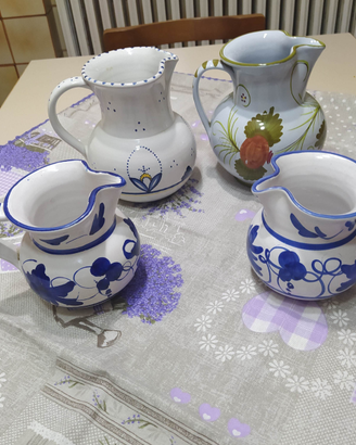 Brocche in ceramica di Faenza