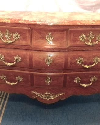 Comò bombato Luigi XV con ripiano in marmo