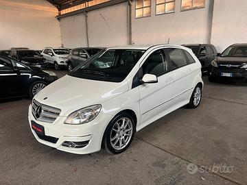 Mercedes-benz - B 200 CDI Sport-2009