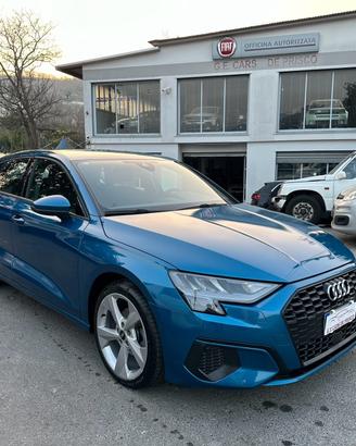 Audi A3 30 TDI S tronic Advanced/UniPro/Cockpit