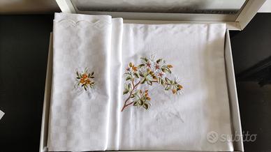 TOVAGLIA per 8 jacquard dama RICAMATA 100% COTONE