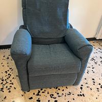Poltrona ortopedica reclinabile alzapersona