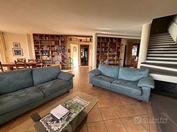 Ampia e indipendente a un passo dall'ospedale