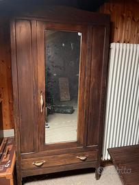 Armadio antico