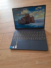 Lenovo IdeaPad Slim 3i – 15,3” WUXGA