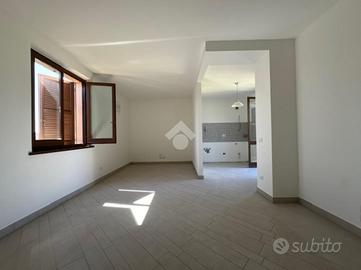 3 LOCALI A SPELLO