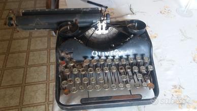 VECCHIA MACCHINA DA SCRIVERE