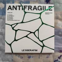 Le sserafim album cd antifragile yunjin version cd