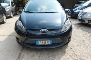 Ford Fiesta 1.4 TDCi 70CV 5 porte Titanium