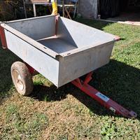 Carretto da giardino 