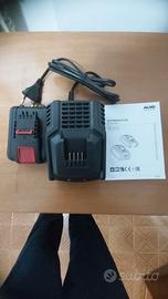 batteria e caricabaiieria per tagliabordi