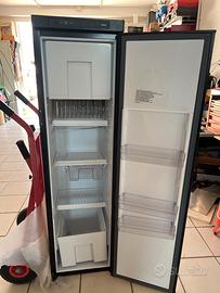 Frigo trivalente per camper
