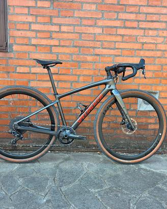 Gravel Specialized Diverge taglia 49 cm ruote carb
