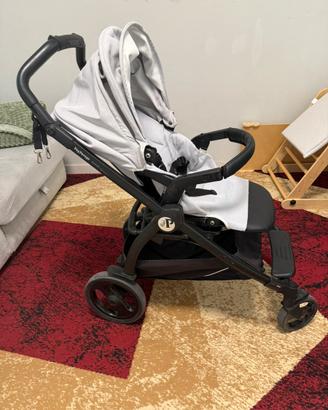 Passeggino Trio Book Smart Peg Perego