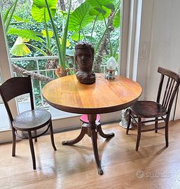 Negozio d'Antiquariato da svuotare mobili elegant