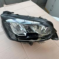 Faro anteriore peugeot