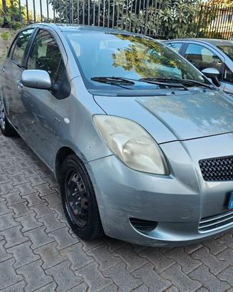 Toyota Yaris 1.4 D-4D 5 porte
