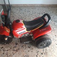 Moto elettrica Peg Perego