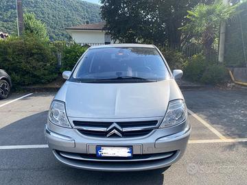 Citroen C8