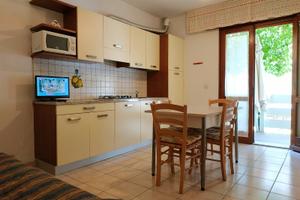 Lignano Sabb. zona Darsena - stagionale