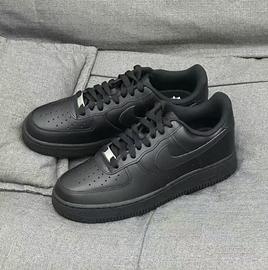 Nike Air Force 1 Nero NUOVA!!!!