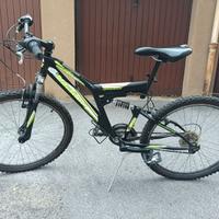 Bicicletta Mountain bike misura 24 marca Maino