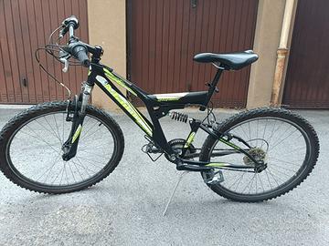 Bicicletta Mountain bike misura 24 marca Maino