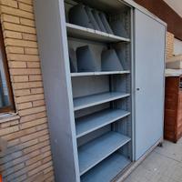 Armadio in Metallo a 2 Ante Scorrevoli a serratura