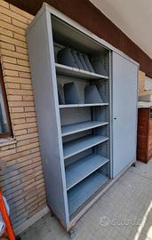 Armadio in Metallo a 2 Ante Scorrevoli a serratura