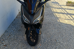 Scooter Honda forza 350