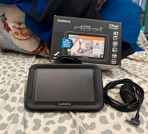 Navigatore garmin Dezl 570