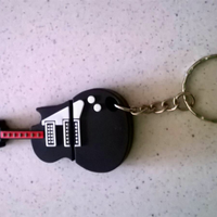 Pen drive guitar