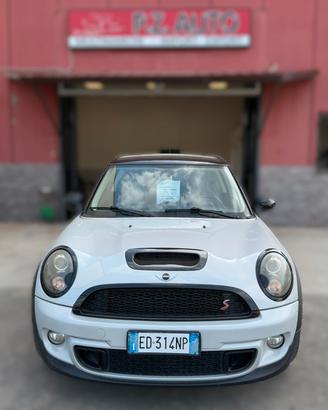 Mini Cooper S Clubman 1.6 16V 2010
