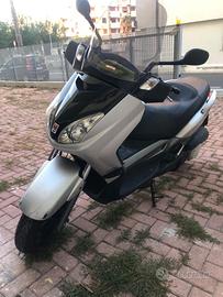 Yamaha X-Max 250 - 2008