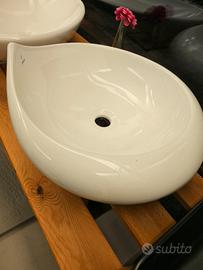 lavabo da appoggio