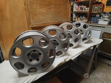 Cerchi in lega Audi 16” originali 7Jx16 ET42