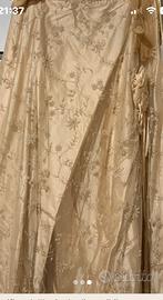 Abito da sposa con stola di pelliccia