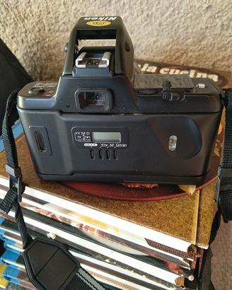 nikon AF F 401        35  105 mm