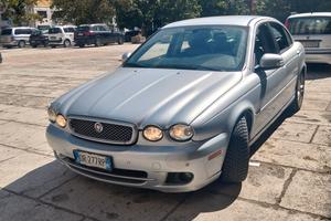 Jaguar x type 2.2 turbo d anno 08 automatica
