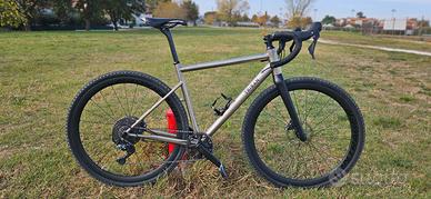 Triban Gravel 900Ti misura M
