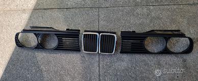 Ricambi Griglie  + fanali anteriori  BMW E30